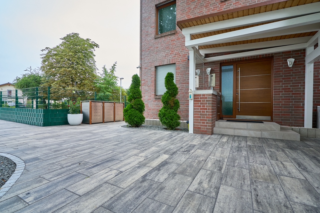 Steinwerk-StrassenUndTiefbau-Berlin-Einfahrt